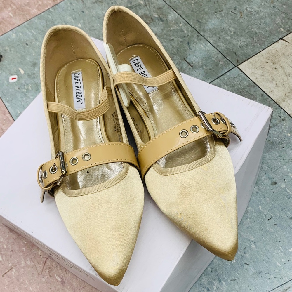 Cape robbin flats 🥿🔥🔥🔥